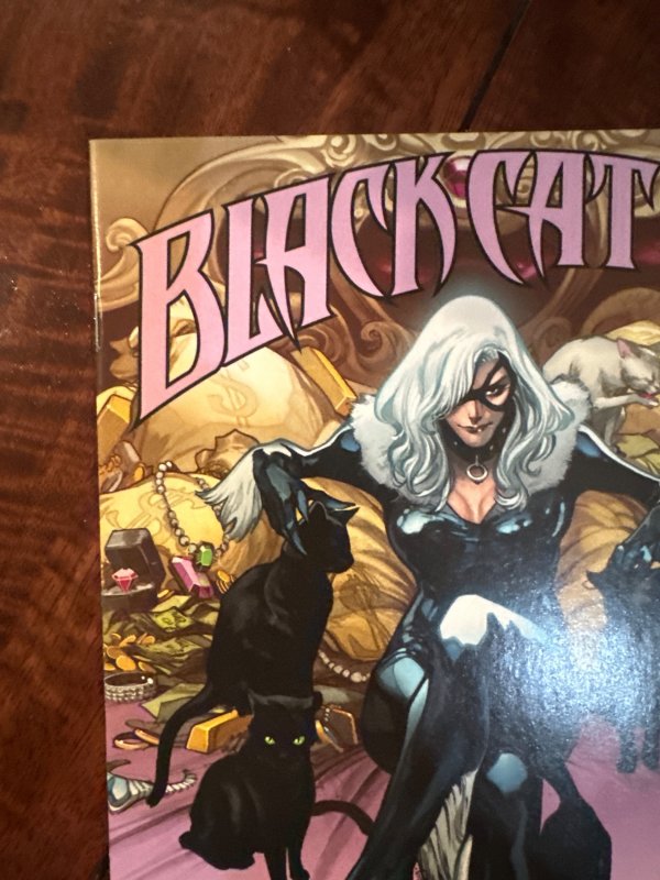Black Cat #4 (2021)