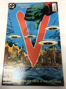 V (1985) # 5 (NM) Canadian Price Variant • CPV • Cary Bates • DC Universe