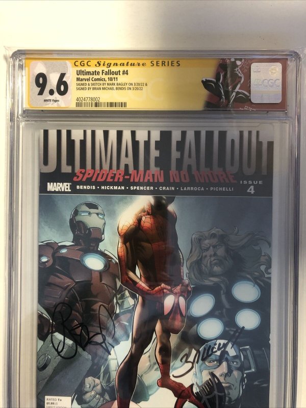 Ultimate Fallout (2011)# 4 (CGC SS 9.6 WP) Signed  Bendis /Sketch Signed Bagley