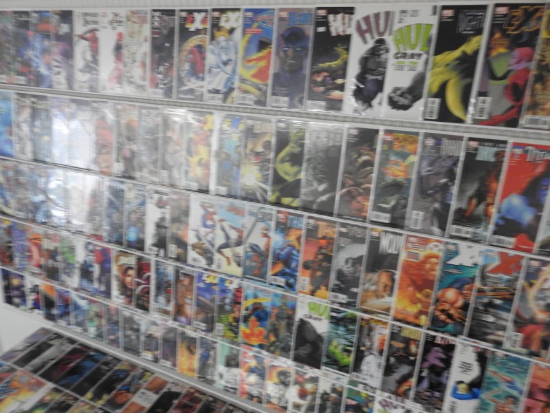 Huge Lot 160+ Comics W/ Spider-Man, Hulk, Wolverine, X-Men+ Avg VF-NM Condition!