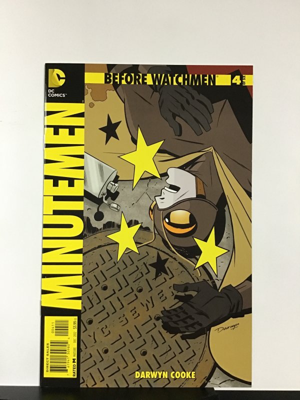 Before Watchmen: Minutemen #4 (2012)