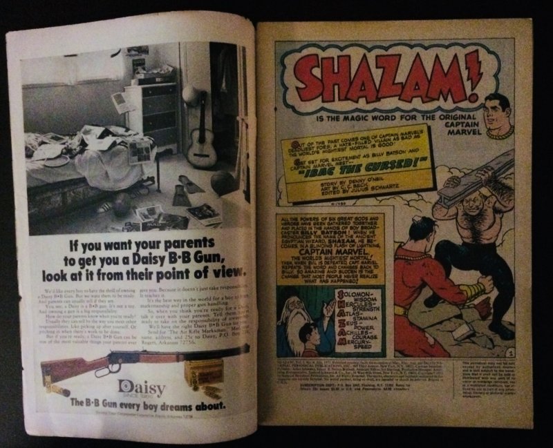 Shazam #4 1973 FN- Original Captain Marvel Mirrors That Revealed The Future