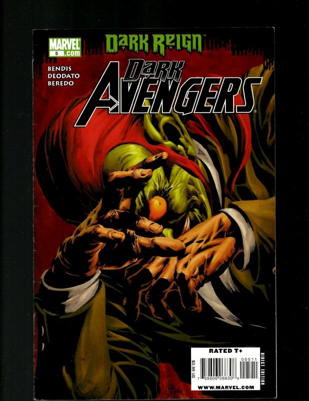 10 Comics Sneak Peaks 1 Avengers 4 5 FantasticFour 25 Next 3 5 4 2 Dark 9 5 J394