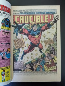 Captain Marvel #48 (1977) Battle the Kree! VF/NM