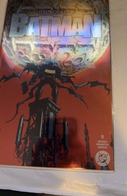 ABSOLUTE BATMAN #9 Exclusive Trade Foil Cover Variant by Chris Burnham