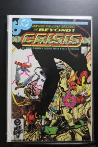 Crisis on Infinite Earths #2 (1985)