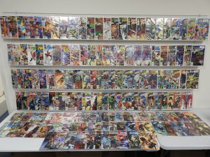 Huge Lot 150+ Comics W/ Thor, Batman, Spiderman, +More AVG VF-
