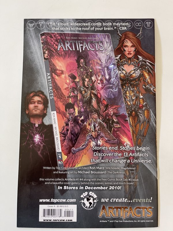 Broken Trinity: Pandora´s Box #4 - NM+  (2010)