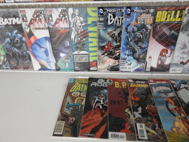 Huge Lot 120+ Comics W/ Batman, Booster Gold, Blue Beetle+ Avg VF- Condition!