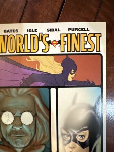 World's Finest #3 Cover A (2010)