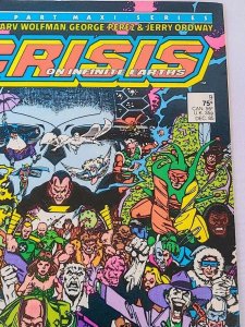 Crisis on Infinite Earths #9 DC Comics 1985 FN 6 Debut The Ghost George Perez
