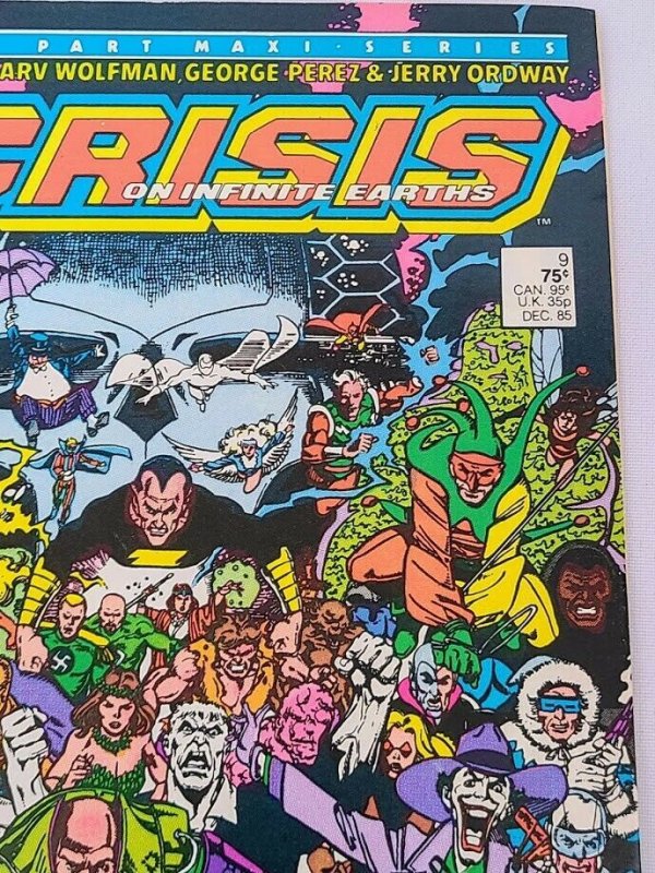 Crisis on Infinite Earths #9 DC Comics 1985 FN 6 Debut The Ghost George Perez