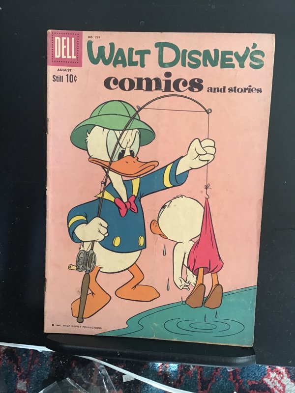 Walt Disney's Comics & Stories #239 (1960) Carl barks art! Mid grade! FN...