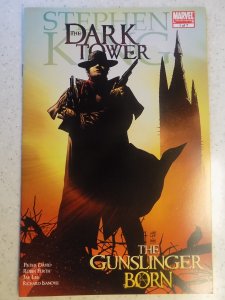 DARK TOWER GUNSLINGER BORN # 1 MARVEL STEPHEN KING