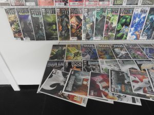 Huge Lot 160+ Comics W/ Hulk, Moon Knight, X-Force, +More! Avg VF+ Condition!