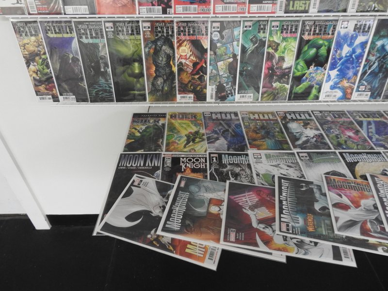 Huge Lot 160+ Comics W/ Hulk, Moon Knight, X-Force, +More! Avg VF+ Condition!