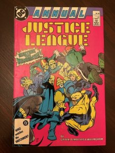 Justice League Annual #1 (1987) - VF