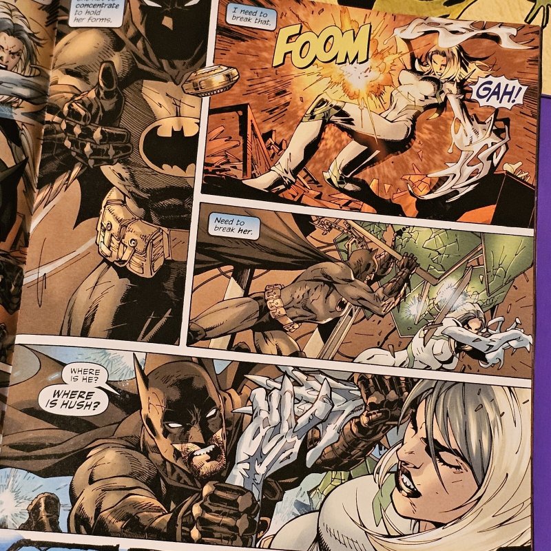 Batman 2025 Issue 160 - HUSH 2, Pt. 3 - Armor first appearance? Jim Lee Cover