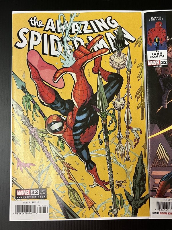 AMAZING SPIDER-MAN 32 CVR A + 1:25 GLEASON 2023 NM SET OF 2 PROSHIPPER