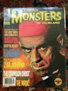 FAMOUS MONSTERS #230 MAR/APR 2000 - VF/NM Condition