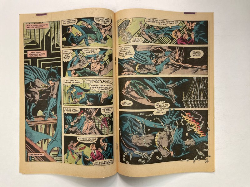 Detective Comics 527