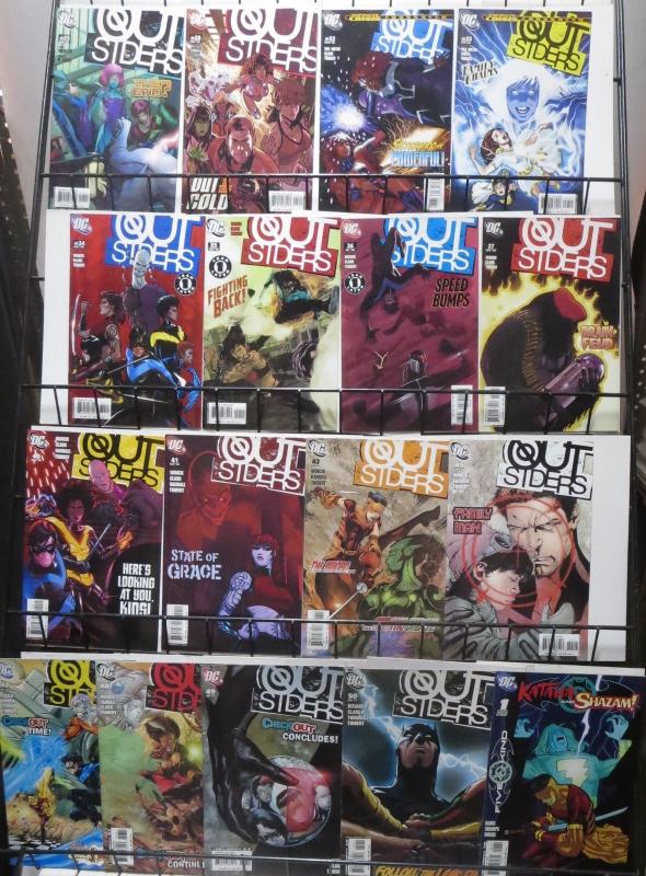 OUTSIDERS (DC 2003) 33 issue lot! Judd Winick! Tom Raney! Nightwing! Arsenal! VF