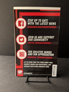 Darkwing Duck #2 Cat Staggs Cat Staggs Variant (2023)