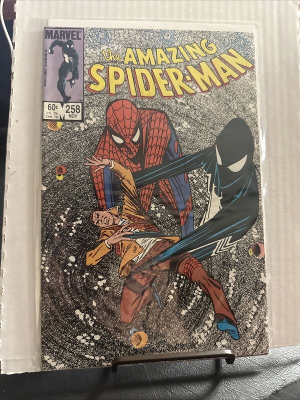 AMAZING SPIDER-MAN #258 VF/NM | Costume Revealed as an Alien Symbiote MARVEL 