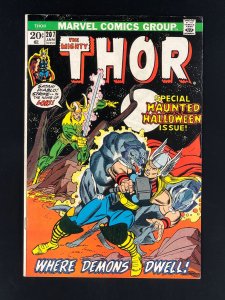 The Mighty Thor #207 (1973) FN+ Special Haunted Halloween Issue!