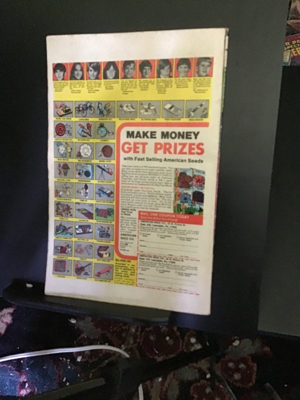 Marvel Team-Up #67 (1978). Spider-Man, Tigra, Kraven The Hunter! Wow!FN/VF