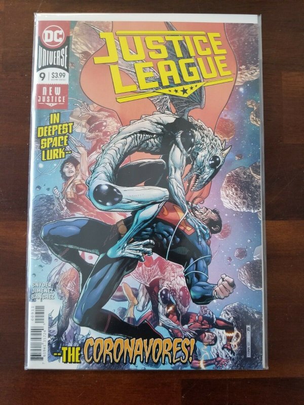 Justice League #9 DC Universe Comics NM Superman - Combined Gemini Ship 