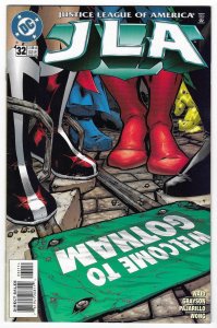 JLA #32 Direct Edition (1999)