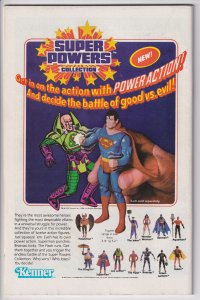 CRISIS ON INFINITE EARTHS #7 (Oct 198) Sharp VFNM 9.0 white!