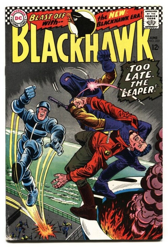 BLACKHAWK #233 comic book The LEAPER-DC FN/VF