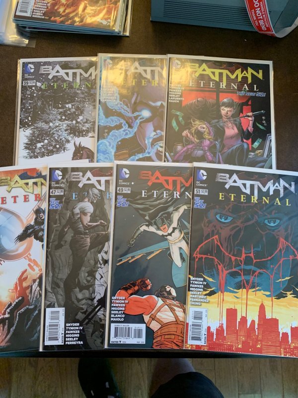 Batman Eternal Complete Set 1-52  Scott Snyder! James Tynion IV!