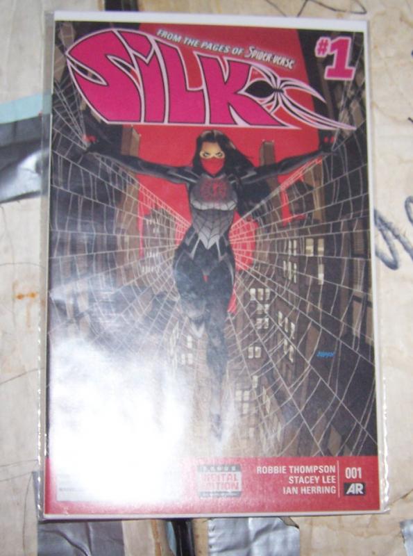 silk  #1 marvel 2016 cindy moon spider verse 1st print