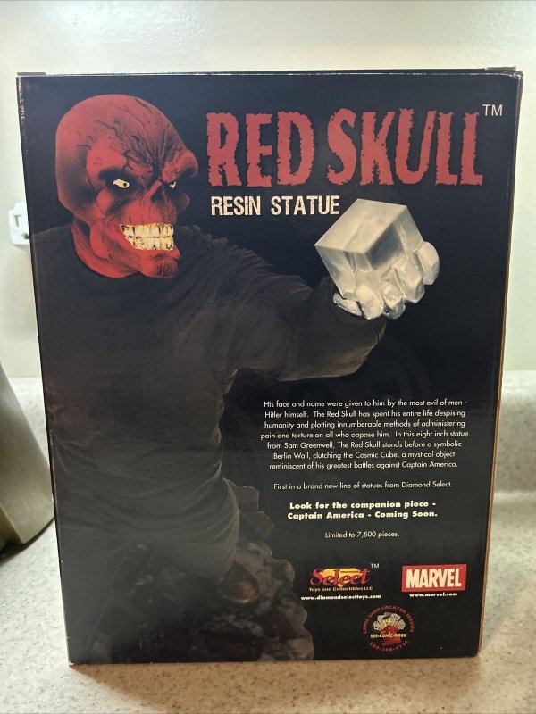 MARVEL RED SKULL STATUE BY SAM GREENWELL DIAMOND SELECT L/E 7500