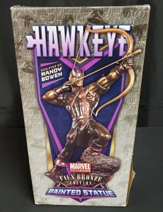 BOWEN DESIGNS MARVEL UNIVERSE HAWKEYE FAUX BRONZE EDITION PAINTED STATUE 172/250