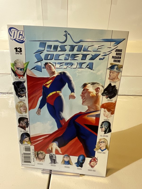 Justice Society of America #13  2008  Alex Ross Cover!