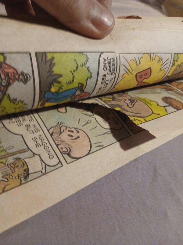 MUTT & JEFF #109 SILVER AGE 1959 DELL COMICS AL Smith Art Cover Comic Book Strip