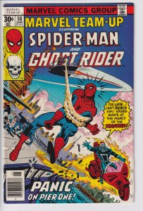 MARVEL TEAM-UP #58 Ghost Rider (Jun 1977) Nice VG+ 4.5 white!