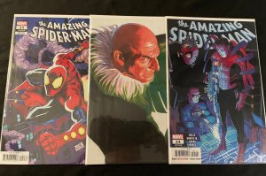 THE AMAZING SPIDER-MAN #24 Three Cover Versions, VFNM Condition