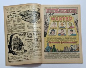 Adventure Comics #359 (Aug 1967, DC) VG/FN 5.0 Universo appearance