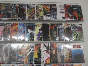 Huge Lot 130+ Comics W/ Batman, Hulk, Avengers, +More! Avg VF+ Condition!