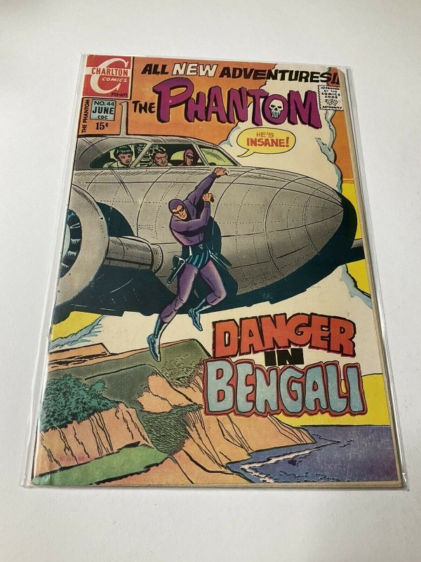 The Phantom 44 Vg Very Good 4.0 Charlton Comics