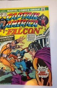 Captain America #175 (1974)showdown at the Whitehouse