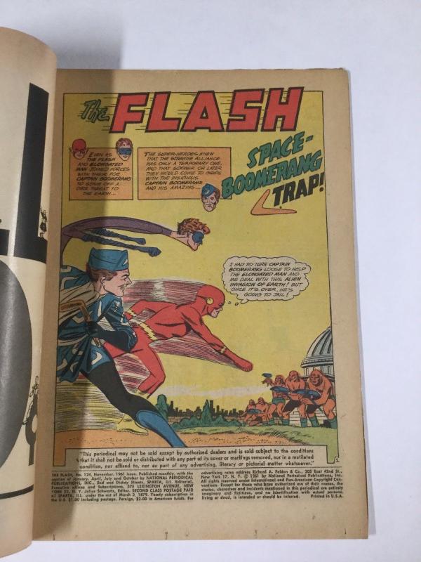 Flash 124 2.5 Gd+ Good + Dc Comics Silver Age Tape On Spine