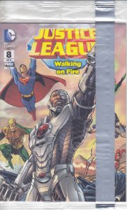General Mills Presents: Justice League #8 (in bag) VF/NM ; DC