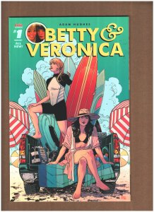 Betty & Veronica #1 Archie 2016 Adam Hughes, Variant G Evely NM- 9.2