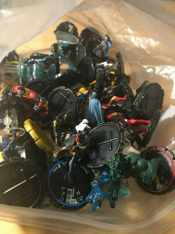 Lot of 70 X-PLOSION and ULTIMATES Heroclix Dial Figures Ice Man Hawkeye MFT4